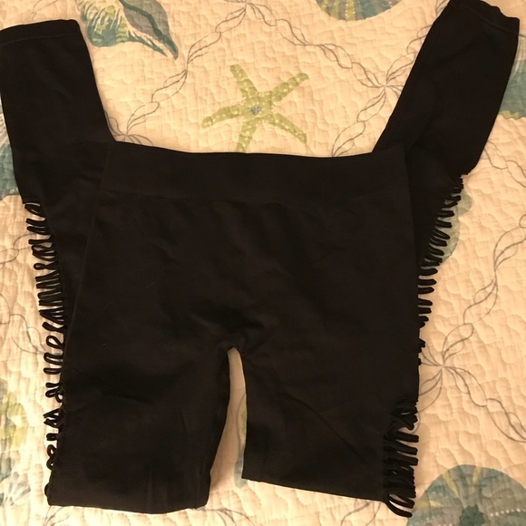 Prince of thieves black side ripped leggings - Picture 5 of 7